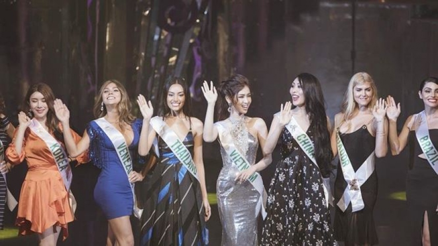 Nhat Ha dazzle in evening gown at Miss Int’l Queen’s debut ceremony