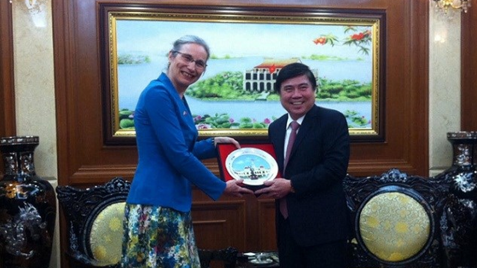 Netherlands ready to share climate change response experience