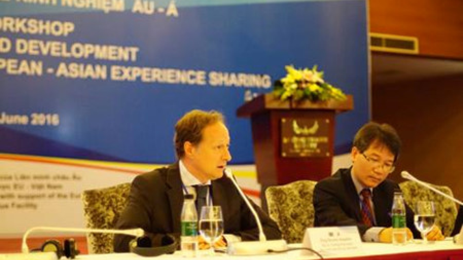 Int'l maritime security seminar concludes in Ha Long