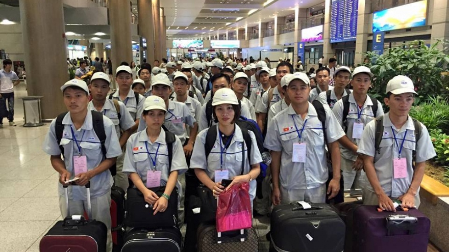 Joint efforts needed to reduce illegal workers in RoK