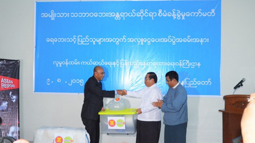 ASEAN supports flood victims in Myanmar