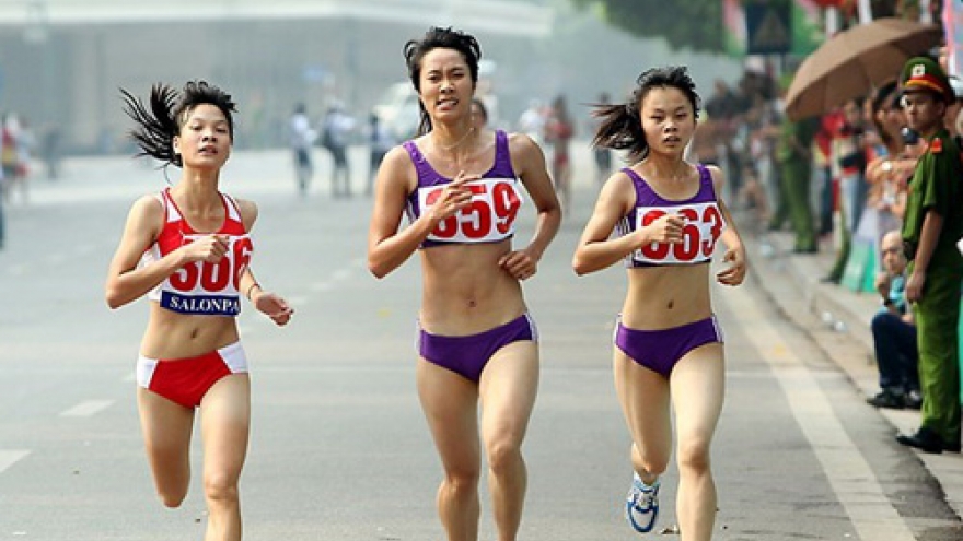 Hanoi Moi run for peace