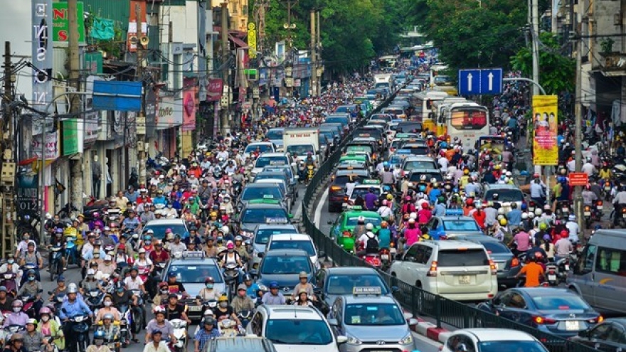 WB to help Vietnam in public transport development, drainage planning