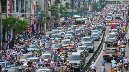 High-rises cause traffic chaos in Hanoi