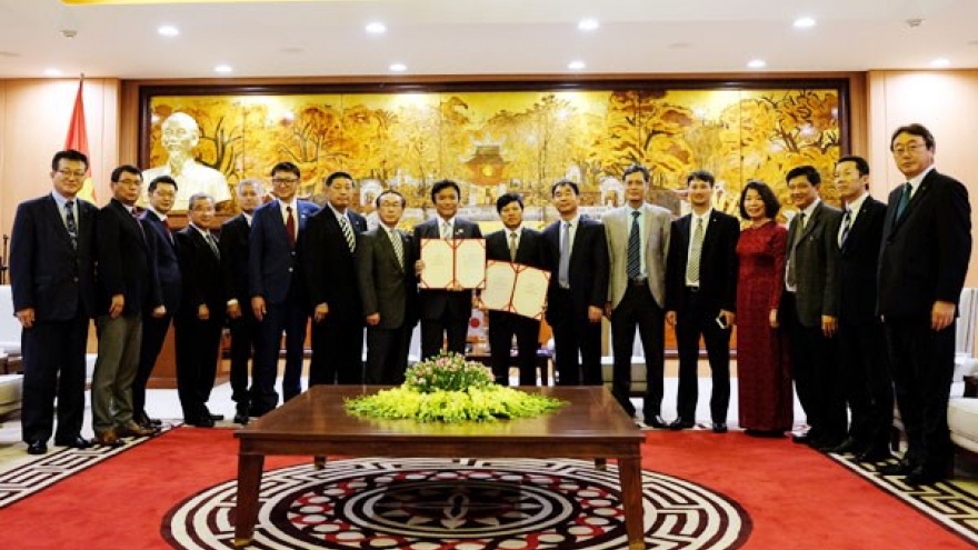 Hanoi expects stronger cooperative ties with Japan’s Fukuoka