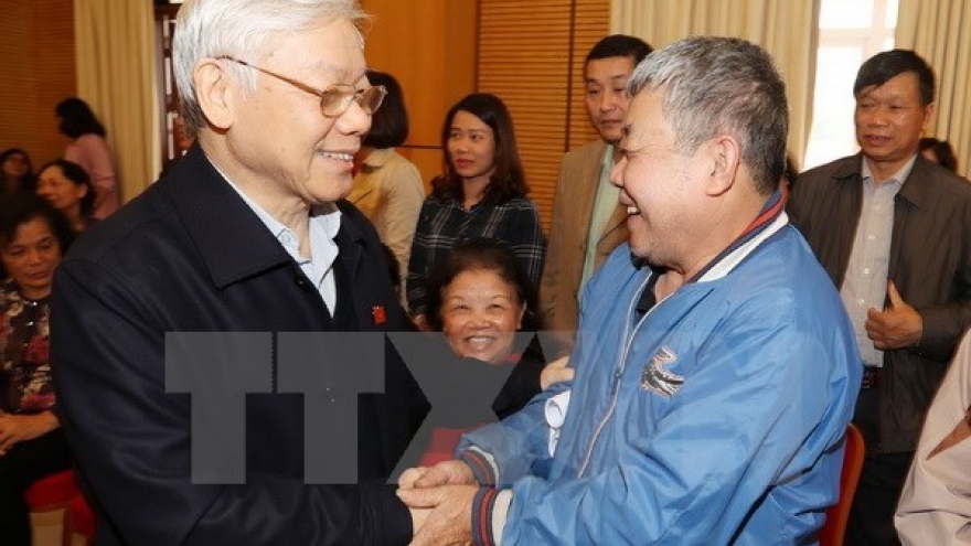 
        Hanoi voters laud improvements in parliament’s fourth session
                              