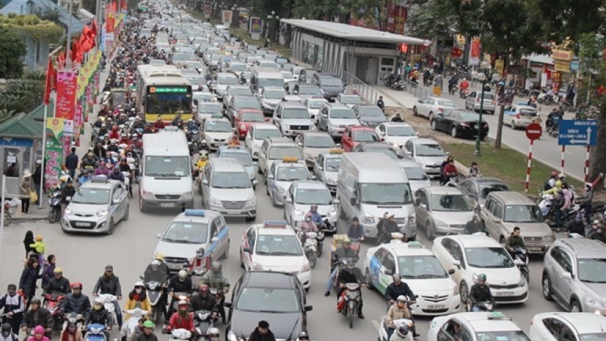 Resolution on Hanoi’s development reviewed
