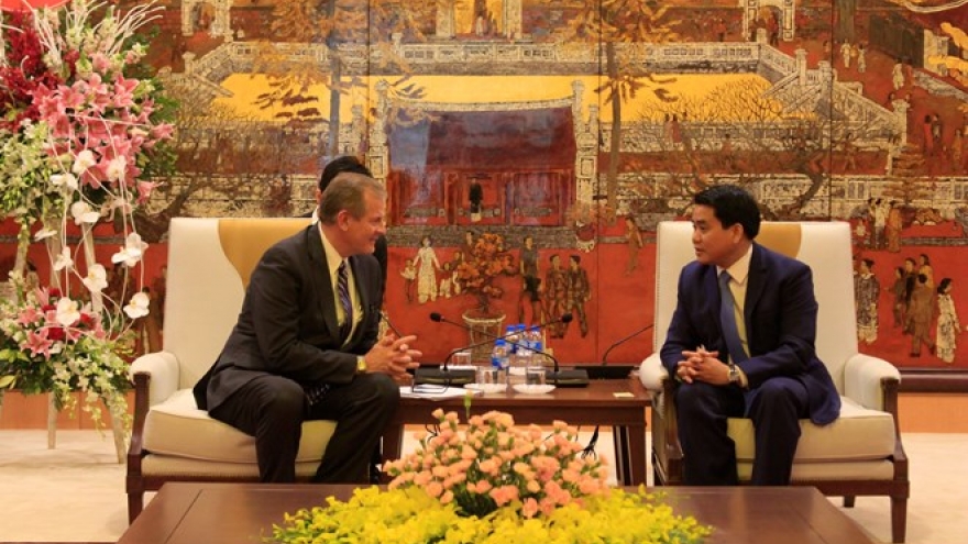 Hanoi mayor receives delegation of LDS Church