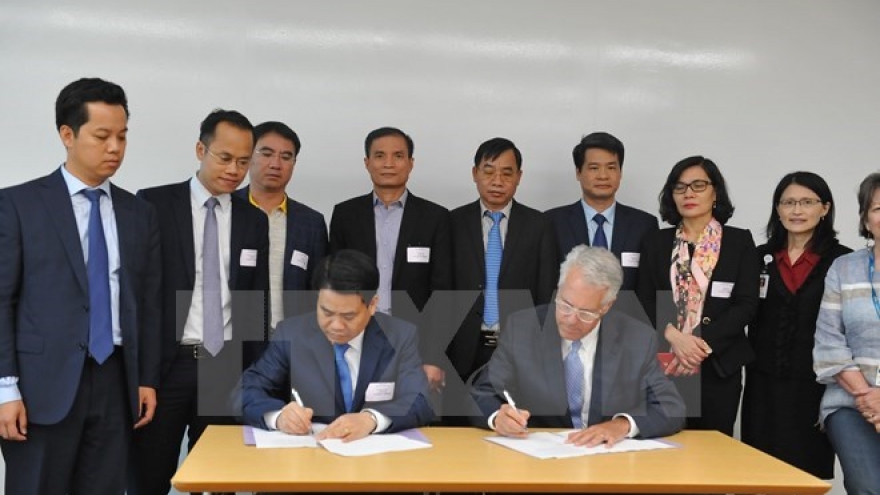 Hanoi promotes medical, educational ties with US’s Massachusetts state