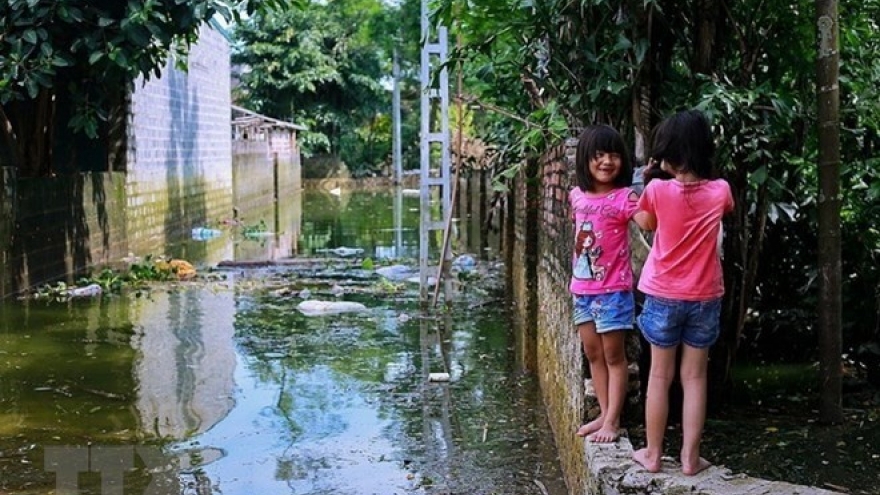 Hanoi ready to fight diseases in flood-hit areas