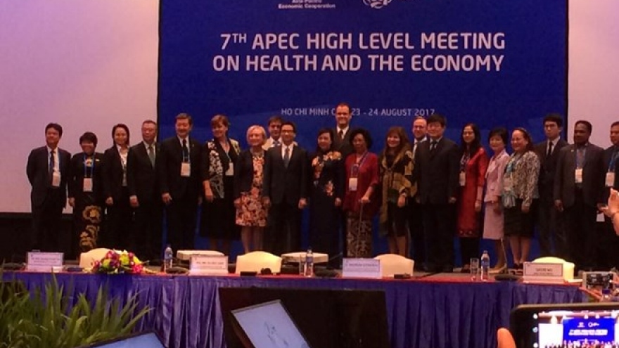 APEC meeting: health sector faces financial challenges