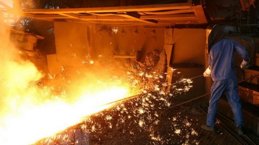 Hoa Phat exports wire drawing steel to Laos, RoK