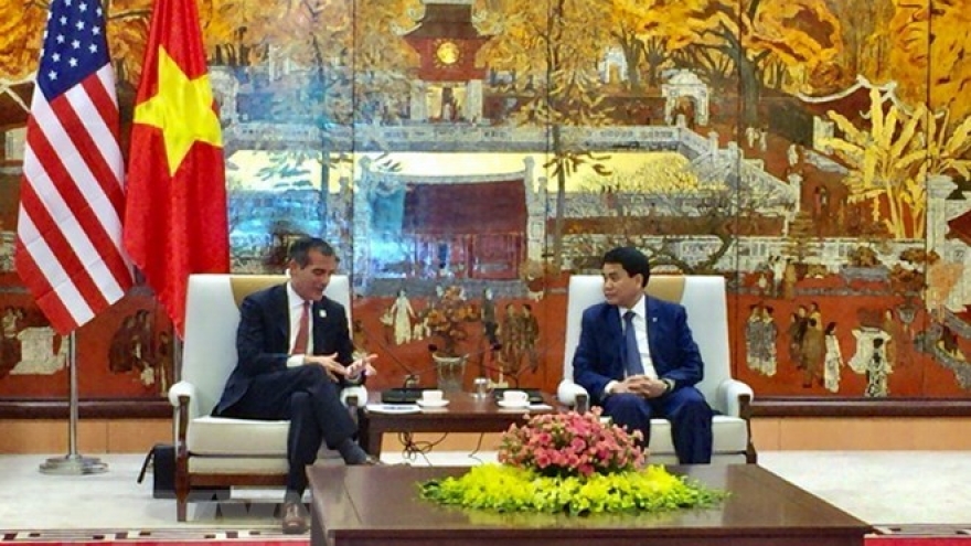 Hanoi, Los Angeles agree on cooperation areas