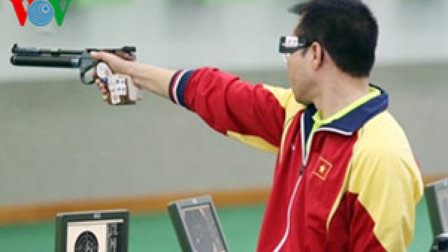 Xuan Vinh wins silver in Air Pistol at ISSF World Cup 