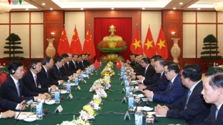 Vietnam, China hold high-level talks