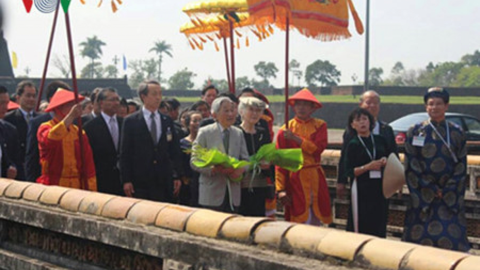 Japanese Emperor, Empress visit Hue