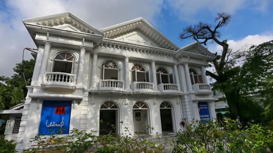 Protection of Hue’s colonial buildings lands in controversy