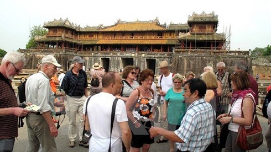 Thua Thien-Hue issues code of conduct for tourists