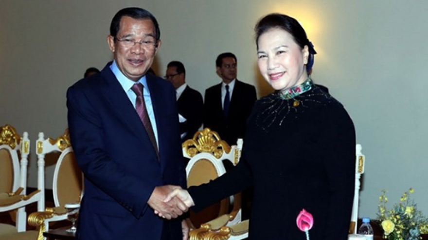 NA Chairwoman meets with Cambodia Prime Minister