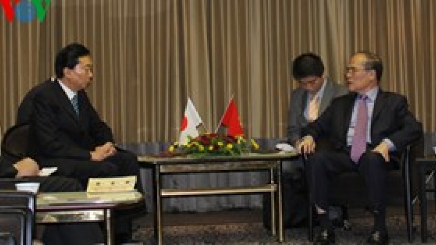 NA Chairman holds talks with former Japanese PM 