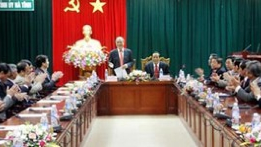 Ha Tinh urged to become industrial province
