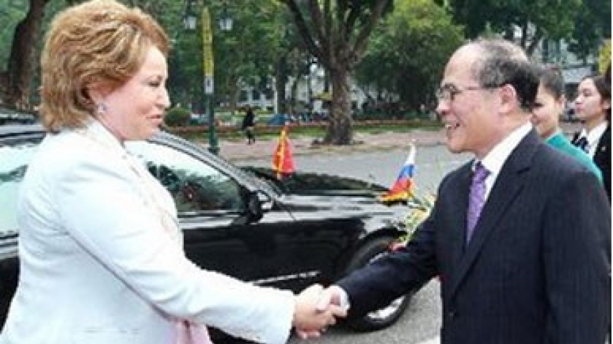 Vietnam, Russia legislatures boost ties