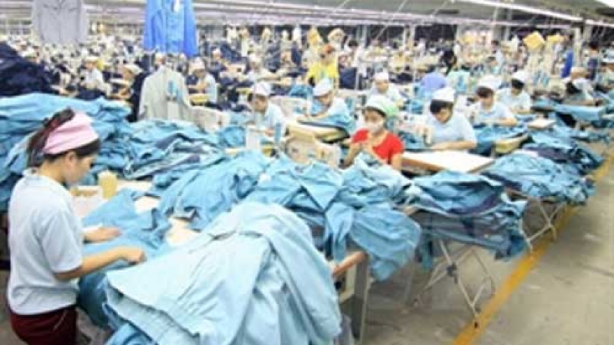 AEC could provide 14.5% more jobs for Vietnam by 2025: ILO