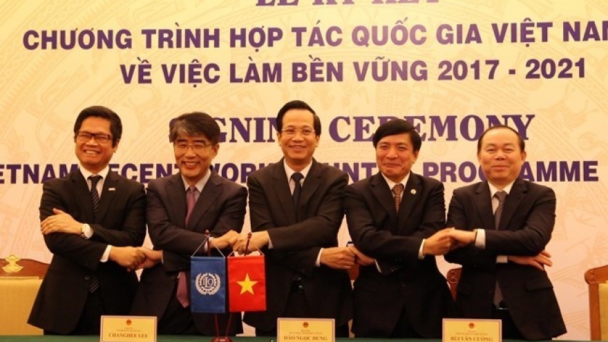 Vietnam, ILO sign cooperation pact on sustainable employment
