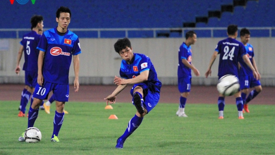 Hanoi fans fascinated by football talent Cong Phuong 