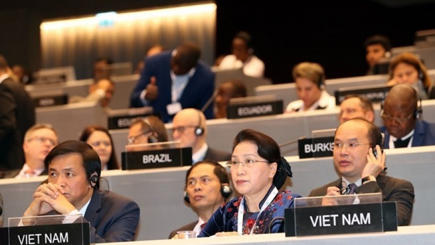 Top legislator attends IPU-138 general debate on migrants, refugees