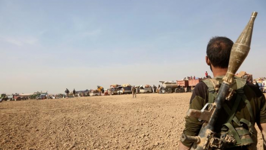Islamic State claims suicide attacks as Mosul campaign makes slow progress