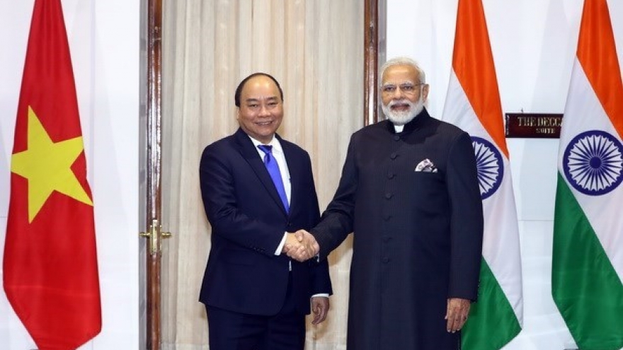 Vietnamese, Indian Prime Ministers hold talks