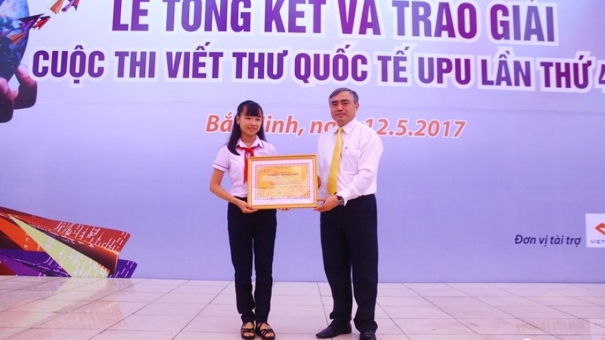 Vietnamese lass wins national letter writing contest