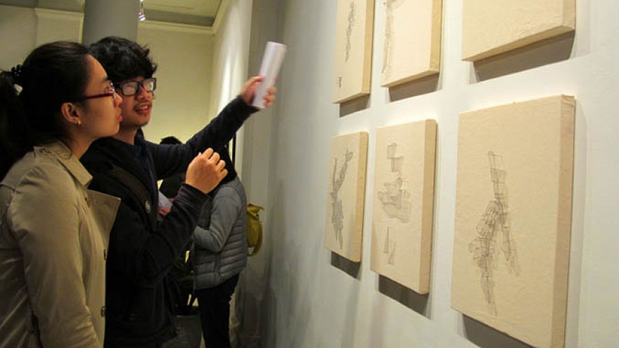 Unique installation art exhibition in Hanoi