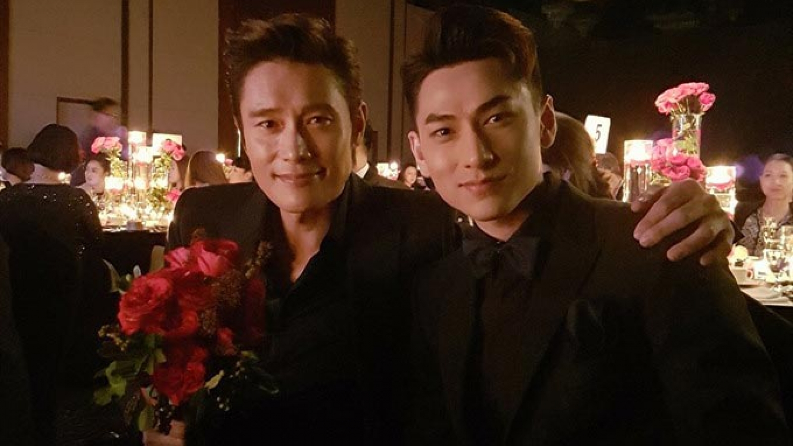 Issac wins Rising Star award at Busan International Film Festival