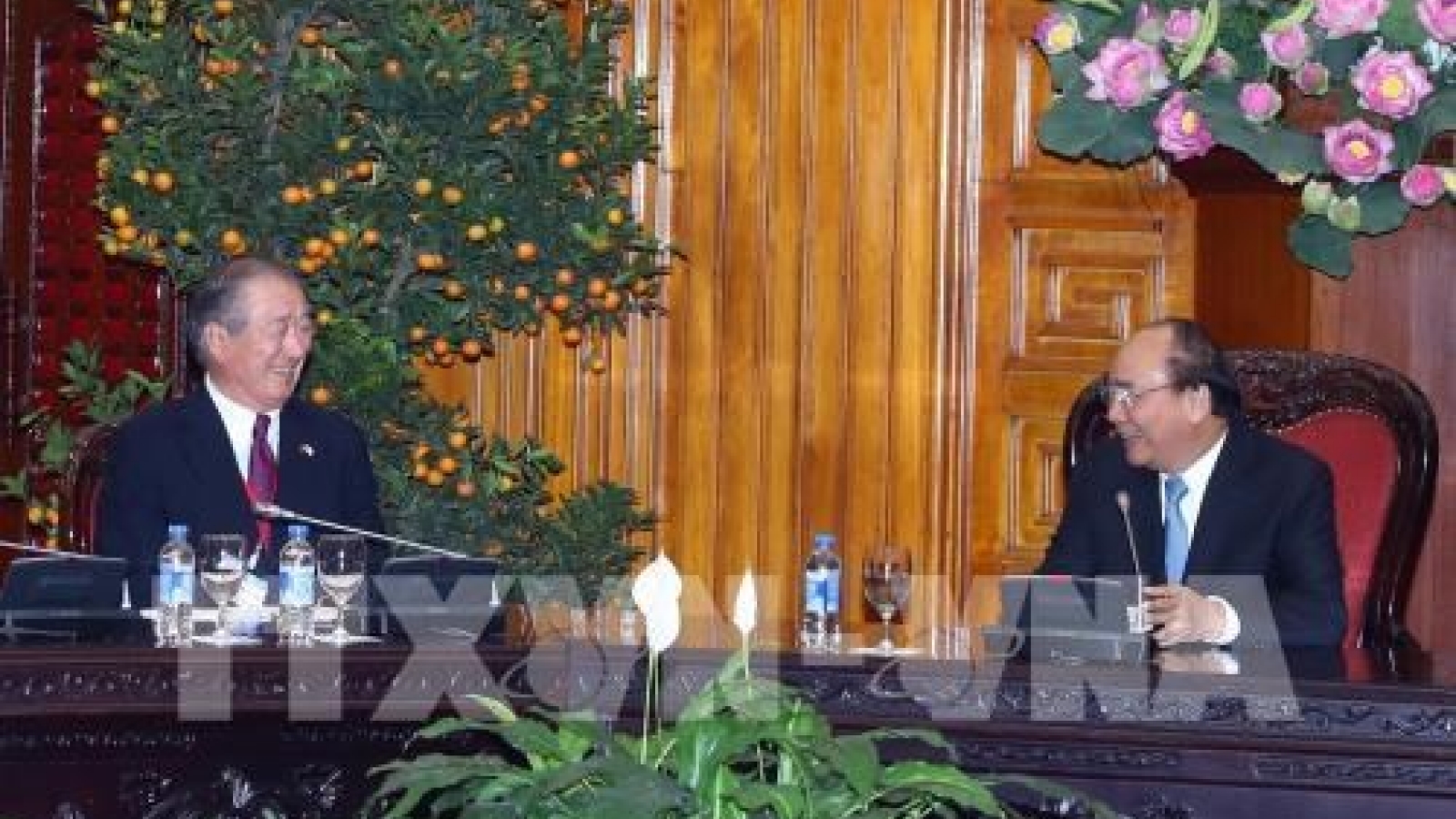 PM welcomes Japan commerce chamber to shift investment to Vietnam