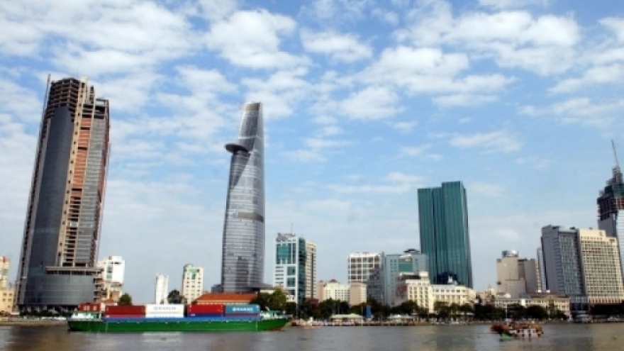 
        JLL: Vietnam's real estate to continue developing
                              