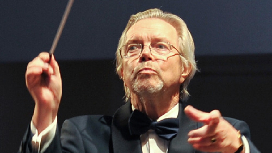 Famous Dutch conductor to delight HCM City audience