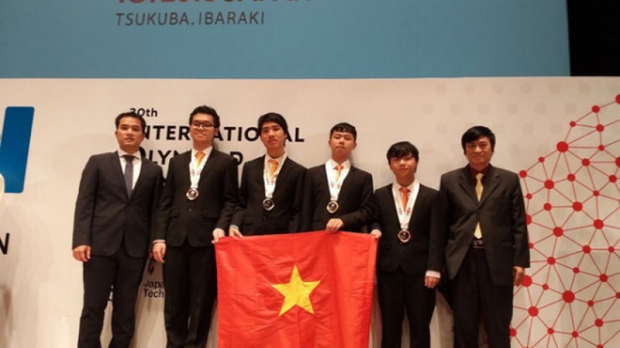 Vietnamese students win 38 regional and international Olympiad medals