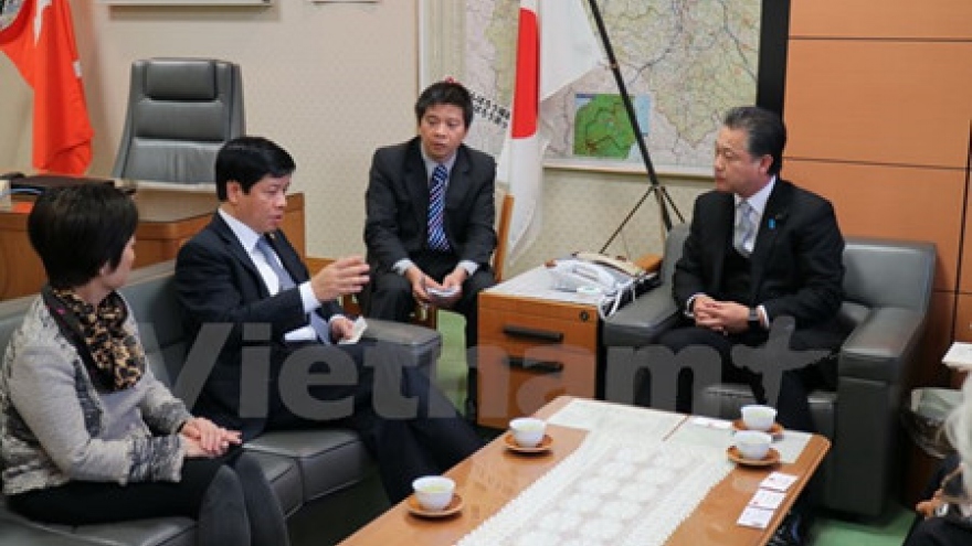 Vietnamese diplomat tours Japan’s Fukushima prefecture