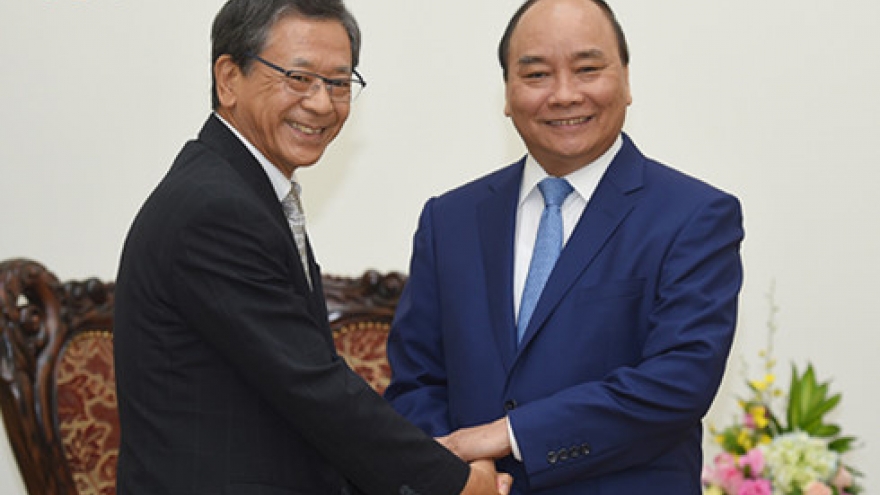 PM greets Japanese Ambassador, expert