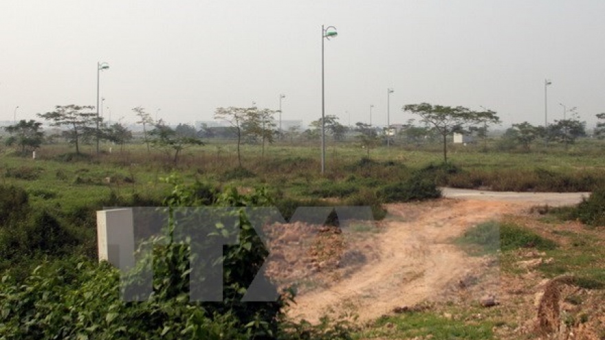 Japan shares experience in land management