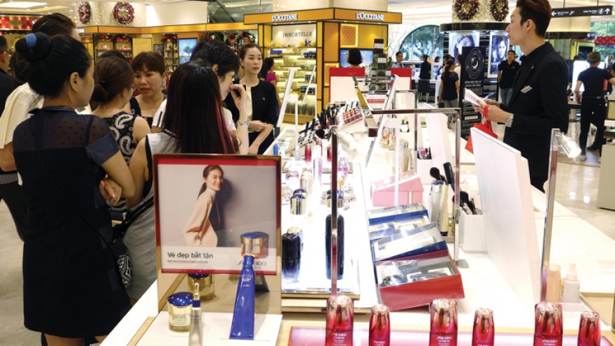 Vietnamese consume more Japanese goods as incomes rise