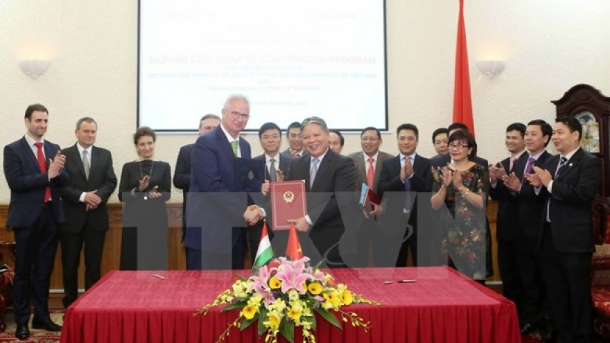 Vietnam, Hungary enhance judicial cooperation 