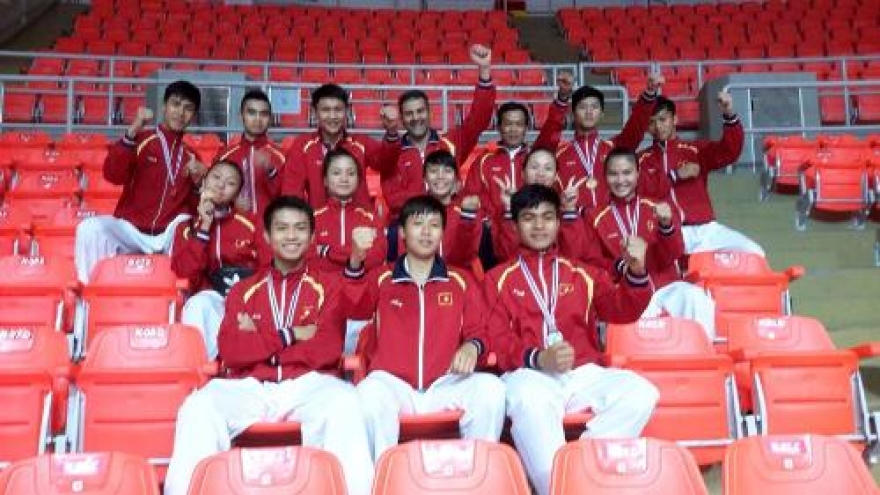 Vietnam bags nine medals at Asian karate champs