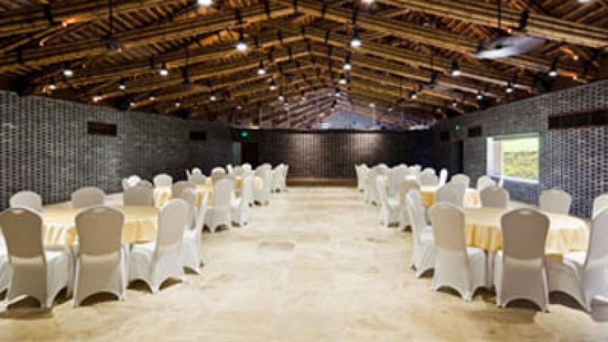 
        Dai Lai Conference Hall wins Int’l Architecture Award
                              