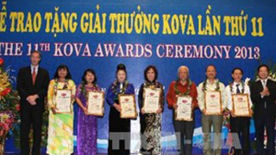 
        KOVA Awards honours outstanding scientific contributors
                              