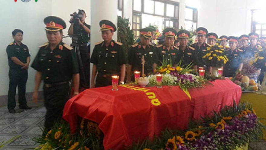 Memorial service for Colonel Quang Khai in photos