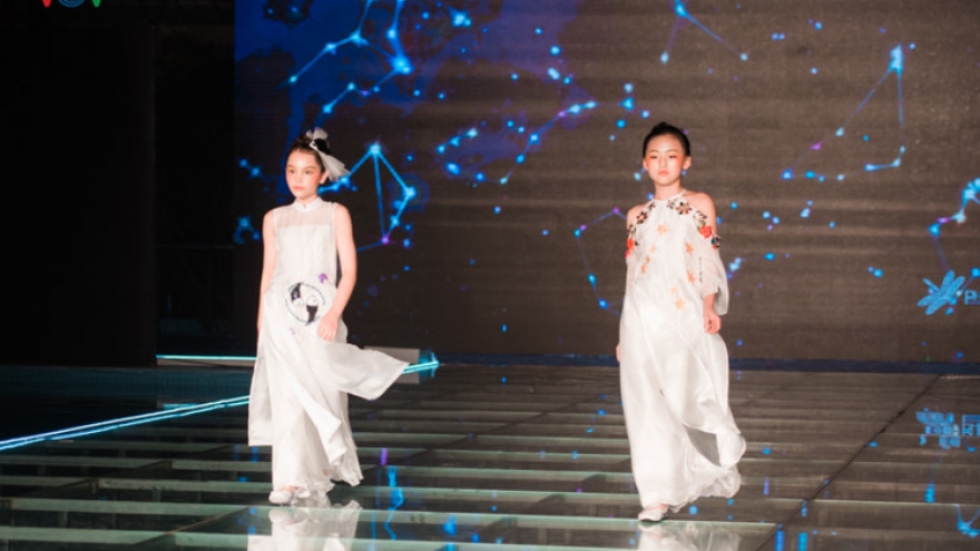 Hanoi celebrates its first fashion week for children