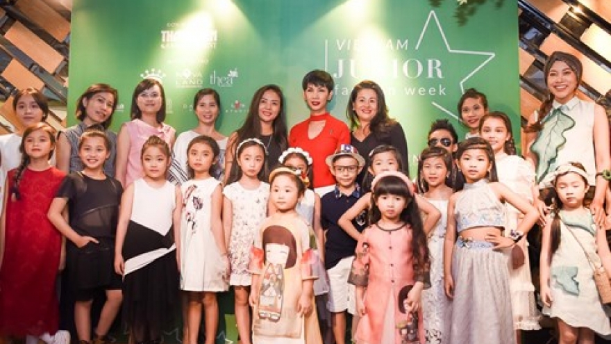More than 400 kids join street fashion shows